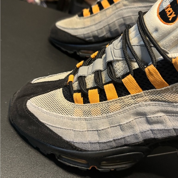 Nike Air Max 95 Mandarin 2011 609048-103 Men’s 13 - Picture 7 of 15